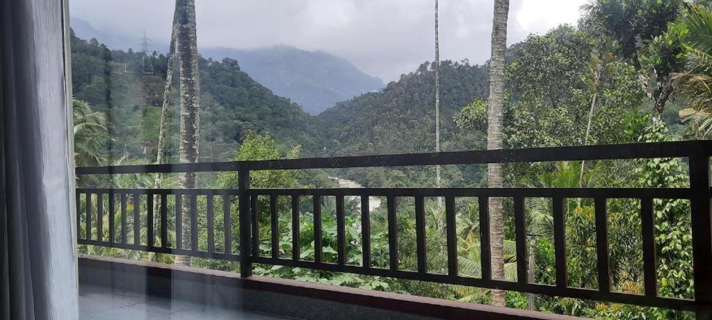 Linn View Home Stay Munnar Extérieur photo
